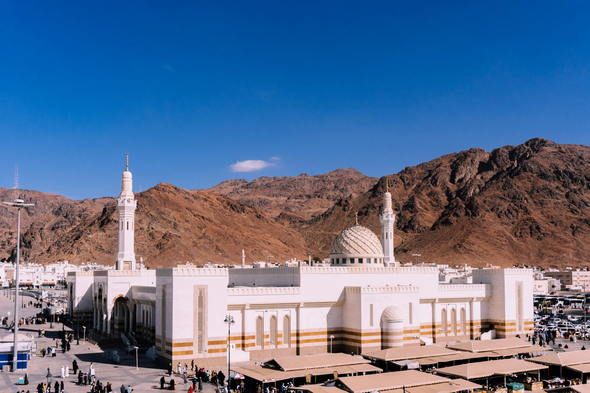 Mount Uhud: The Mountain the Prophet ﷺ Loved